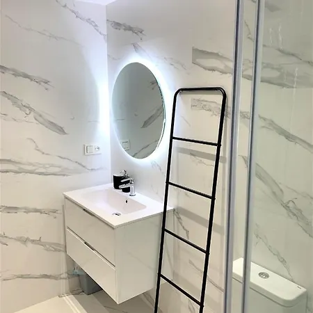 Apartamento Malú Playa Con Opción De Parking, Gijón